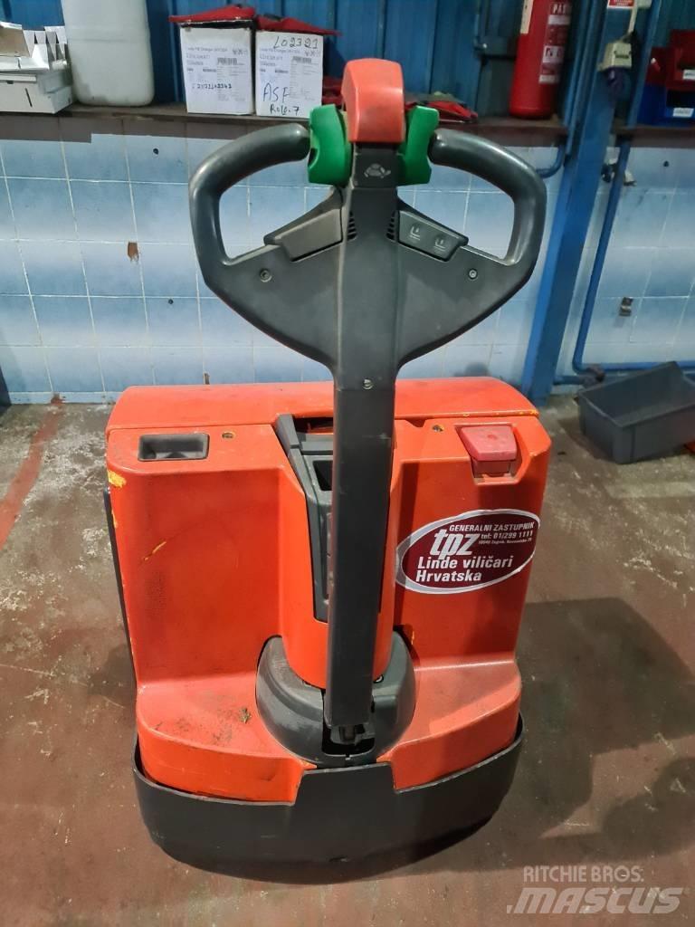 Jungheinrich EJE120 低架升降機
