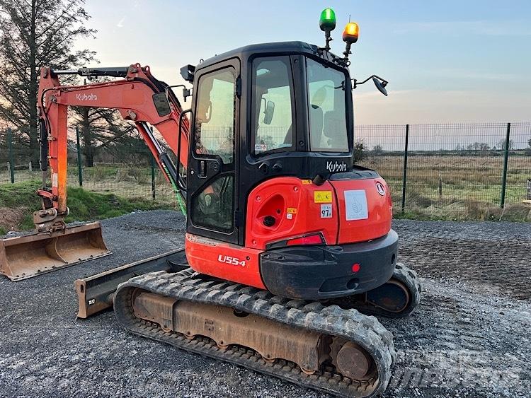 Kubota U55-4 小型挖土機/掘鑿機<7t(小型挖掘機)