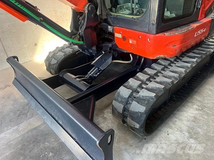 Kubota U55-4 小型挖土機/掘鑿機<7t(小型挖掘機)