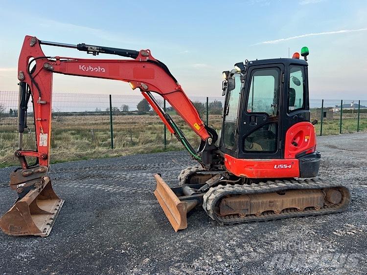 Kubota U55-4 小型挖土機/掘鑿機<7t(小型挖掘機)