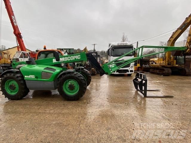Manitou MT 732 伸縮臂操作車