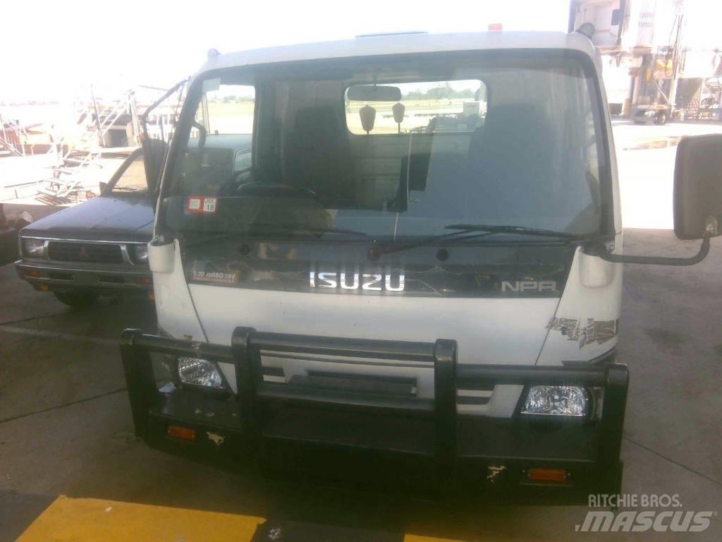 Isuzu NPR 運油車