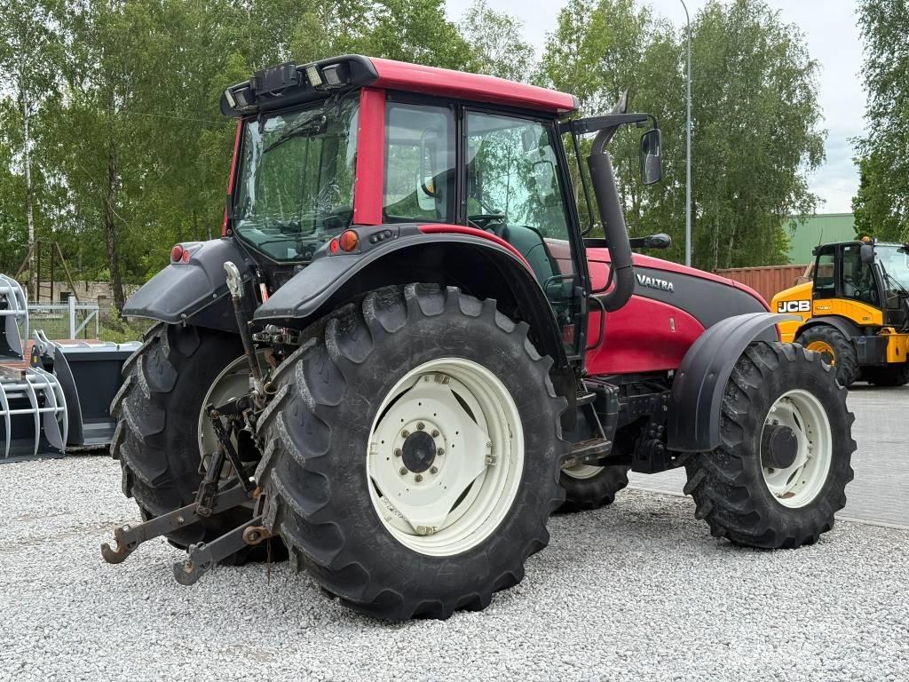 Valtra T 161 曳引機
