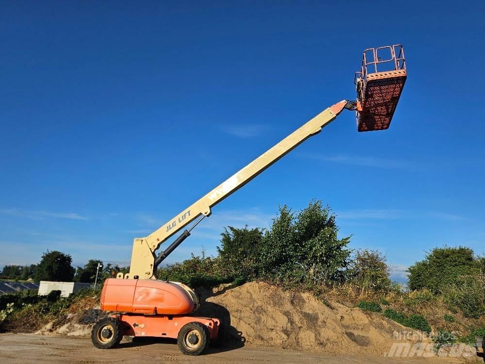 JLG 680S 伸縮臂高空作業車