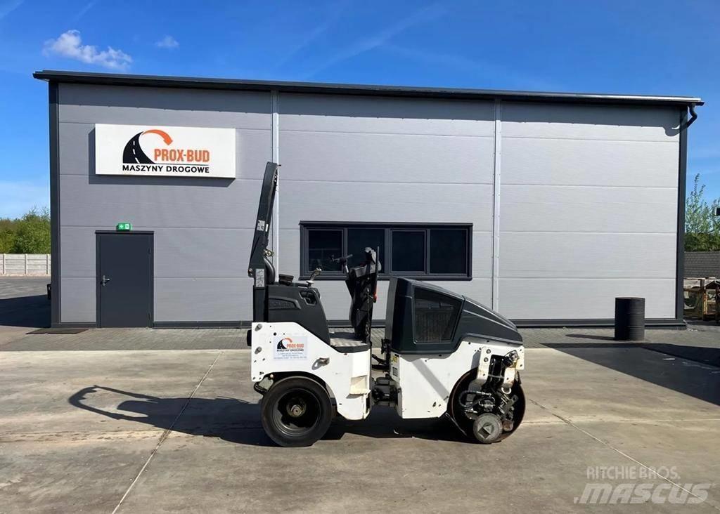 Bomag BW 100 AC-5 複合式滾壓機