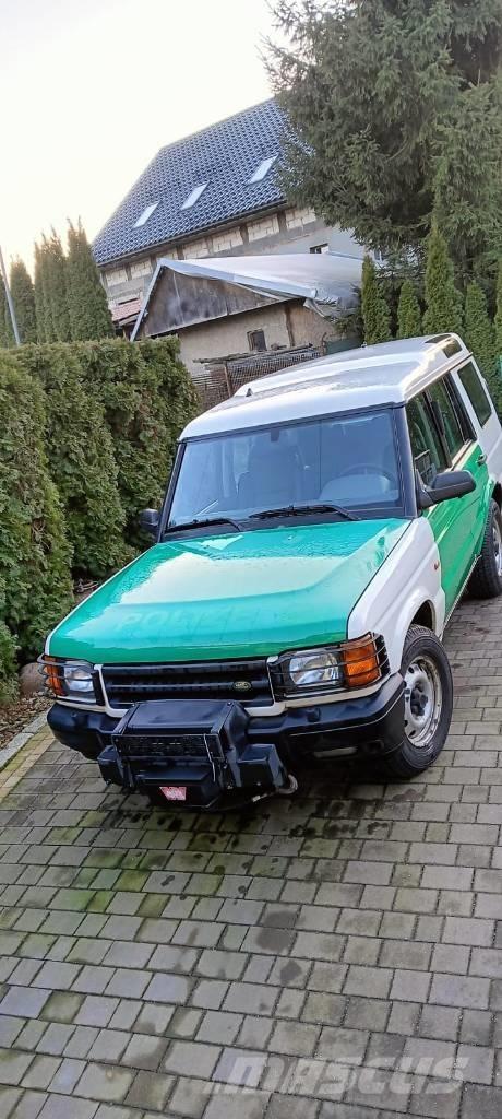 Land Rover Discovery 越野車