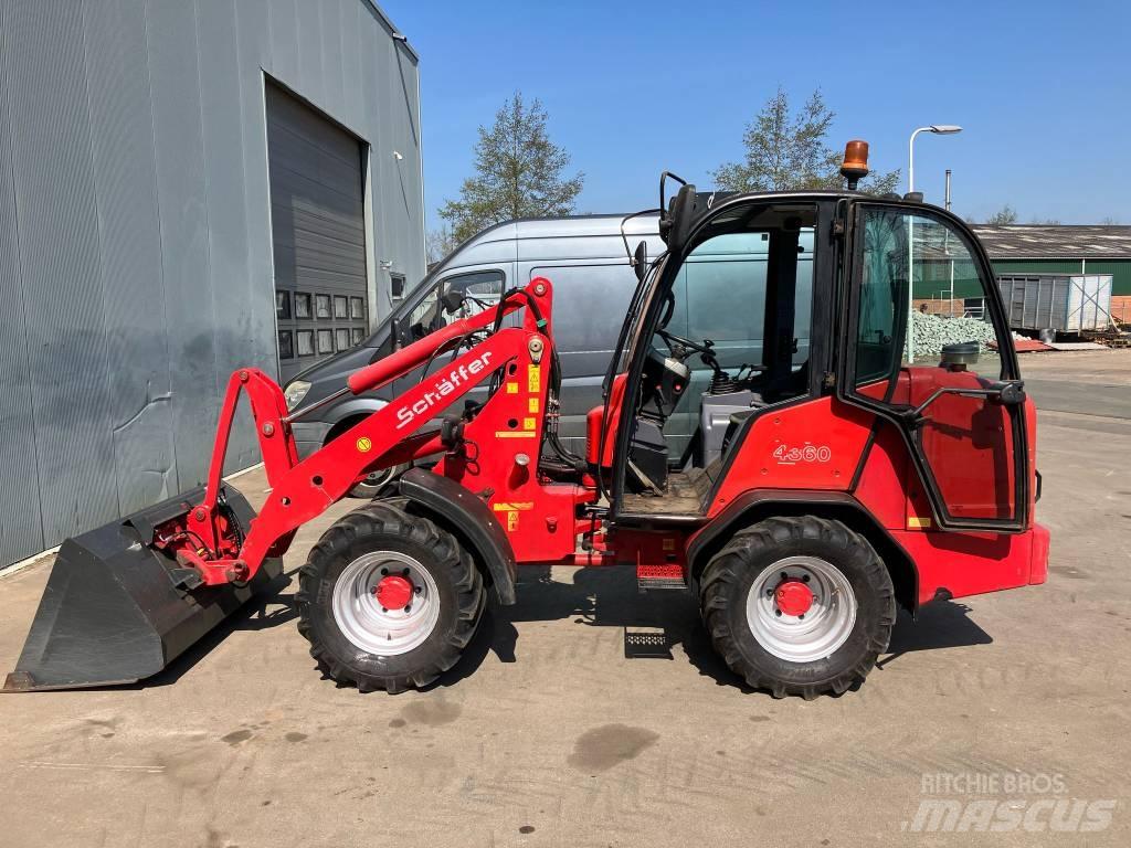 Schäffer 4360 小型裝載機