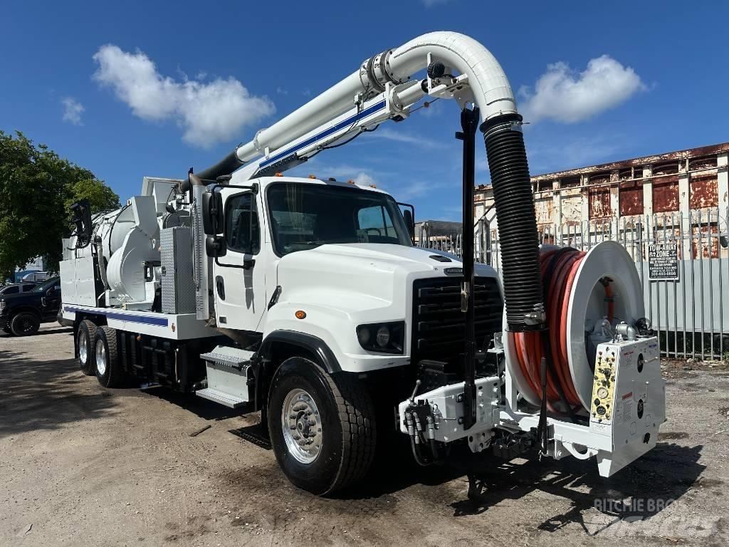 Freightliner 114 SD 組合/真空油槽車