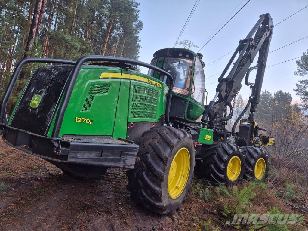 John Deere 1270 E 收穫機