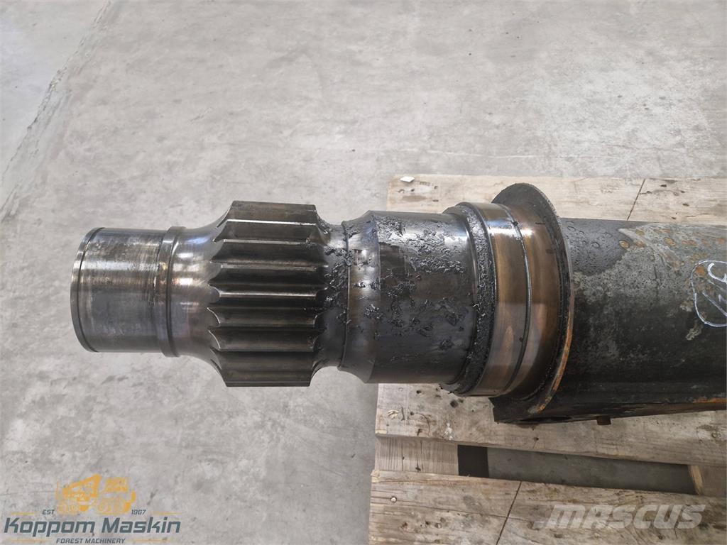 Komatsu 130F 運送起重機