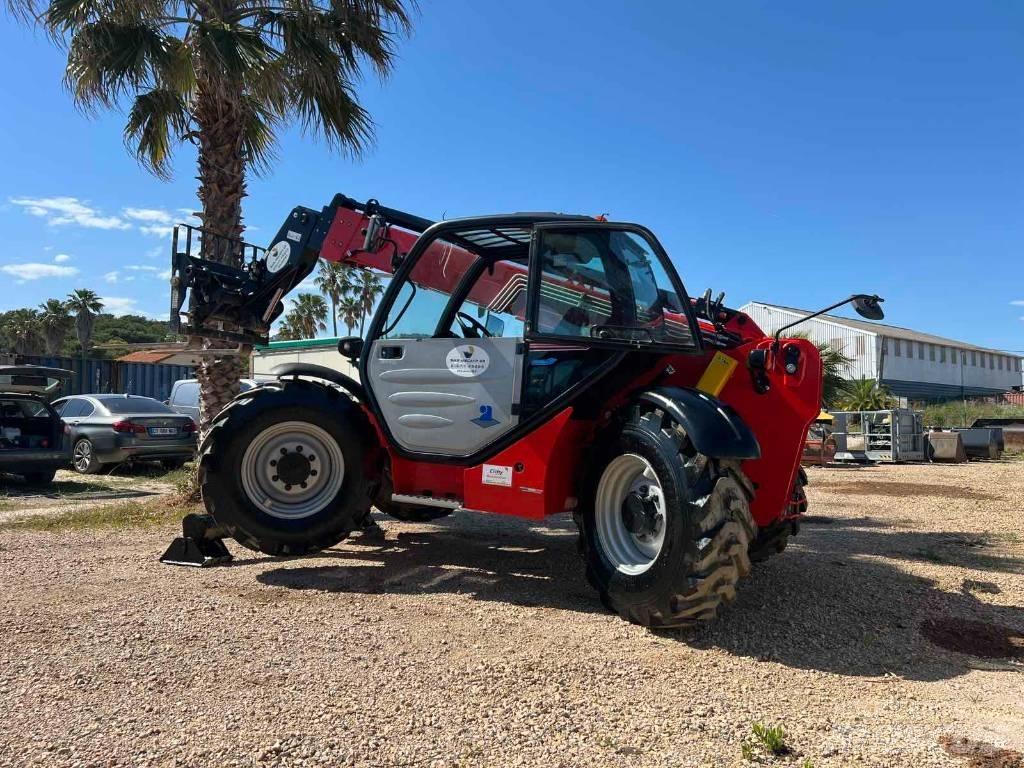 Manitou MT 1033 伸縮臂操作車