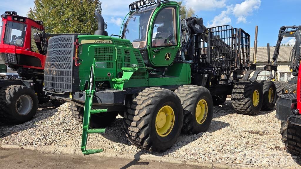 John Deere 1910 G 集運機