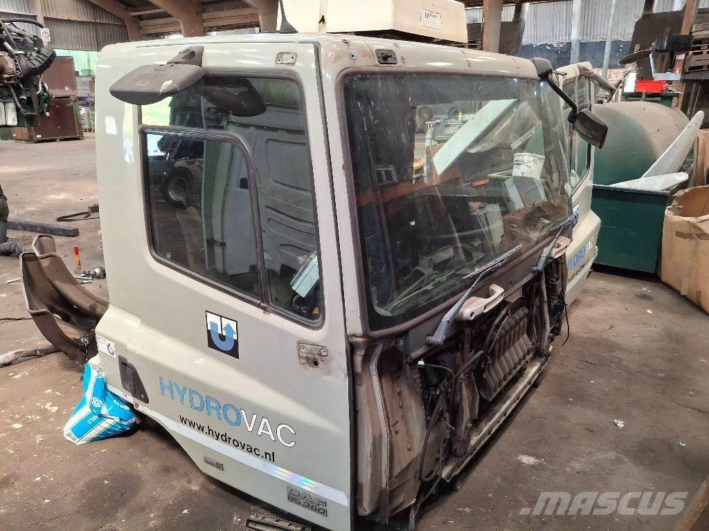 DAF CF 85.360 駕駛室與內部