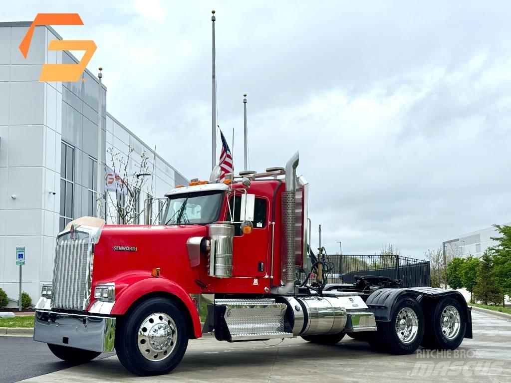 Kenworth W900 曳引機組件