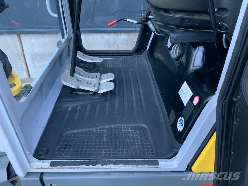 Wacker Neuson ET 24 小型挖土機/掘鑿機<7t(小型挖掘機)