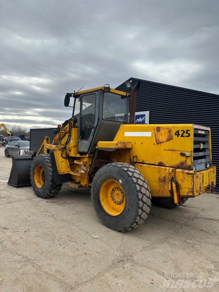JCB 525 伸縮臂操作車
