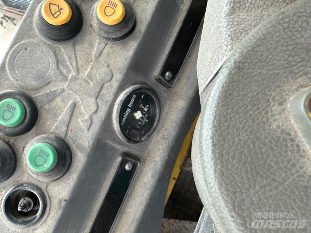 JCB 525 伸縮臂操作車