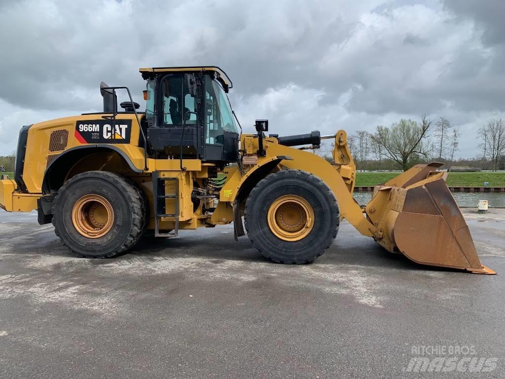 CAT 966 M XE 輪胎式裝載機