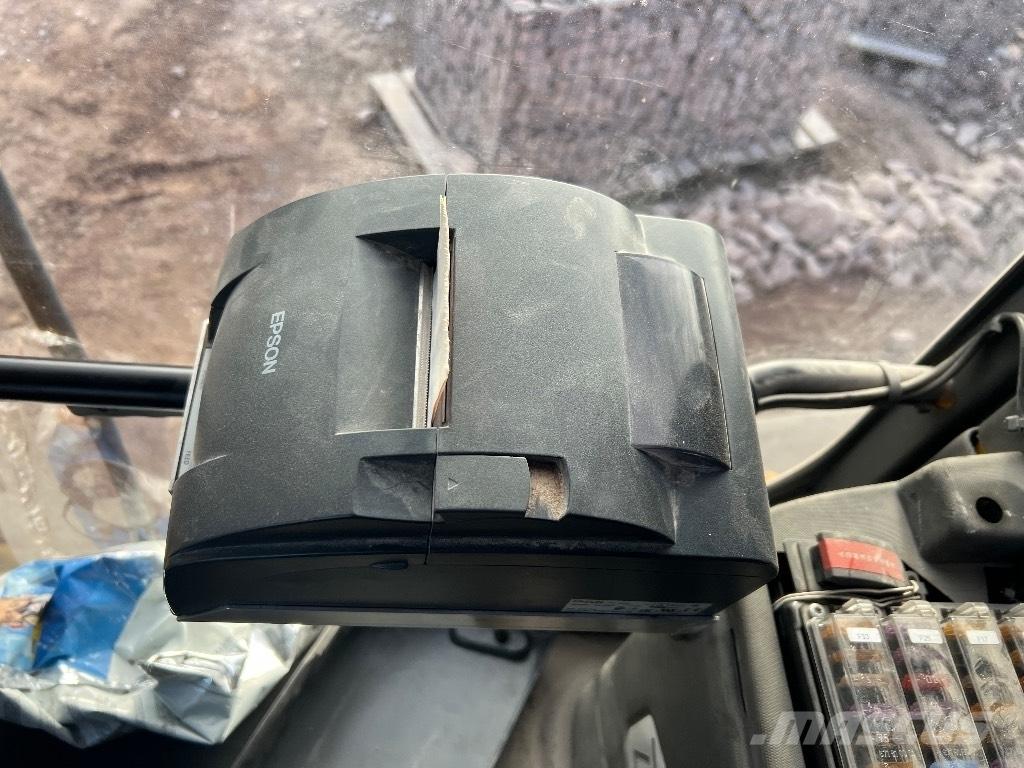 Ljungby L 18 輪胎式裝載機