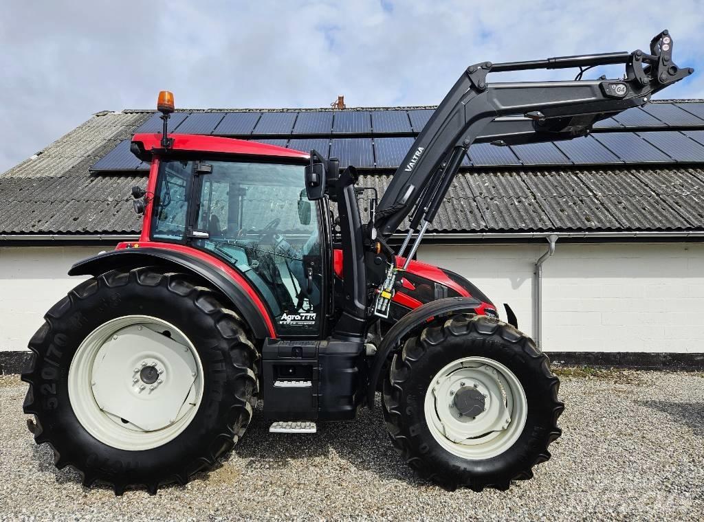 Valtra G 135 Active 曳引機