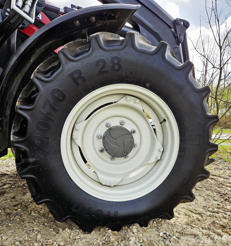 Valtra G 135 Active 曳引機
