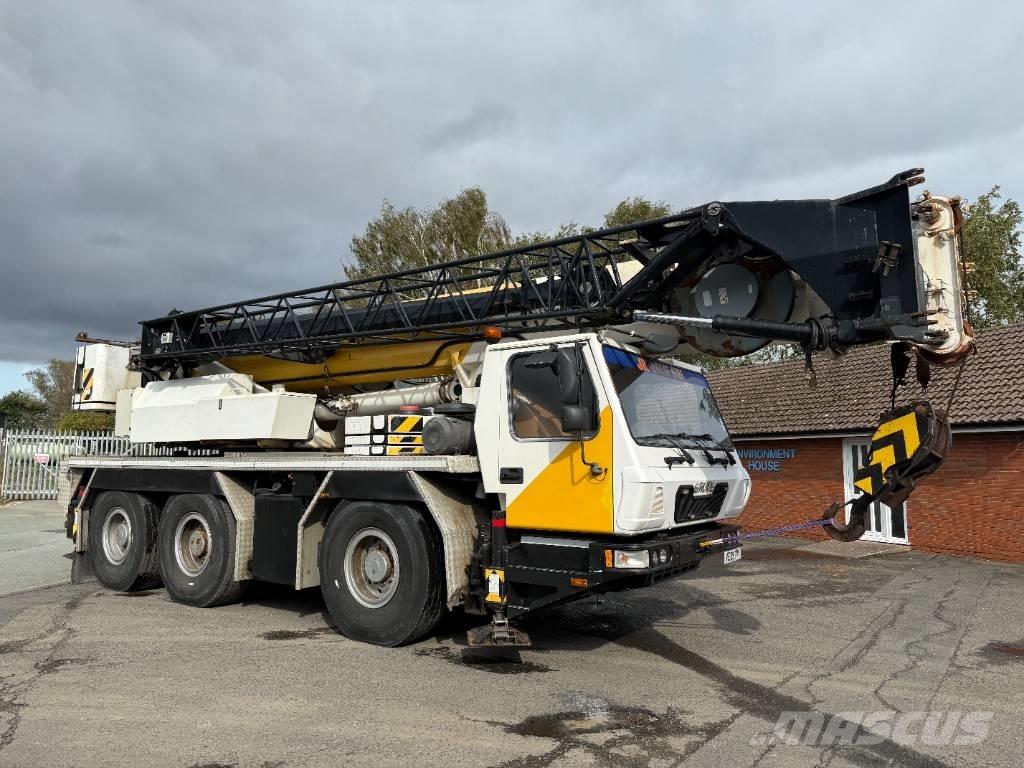 Grove GMK 3055 全路面起重機/吊車