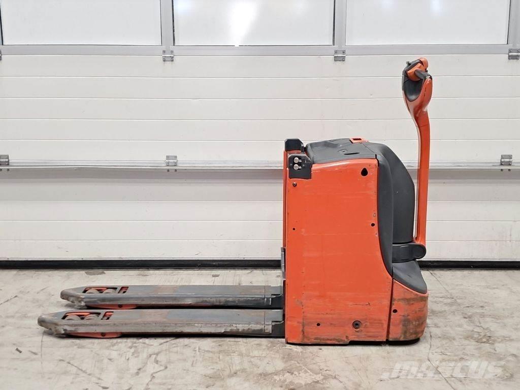Linde T16L 低架升降機