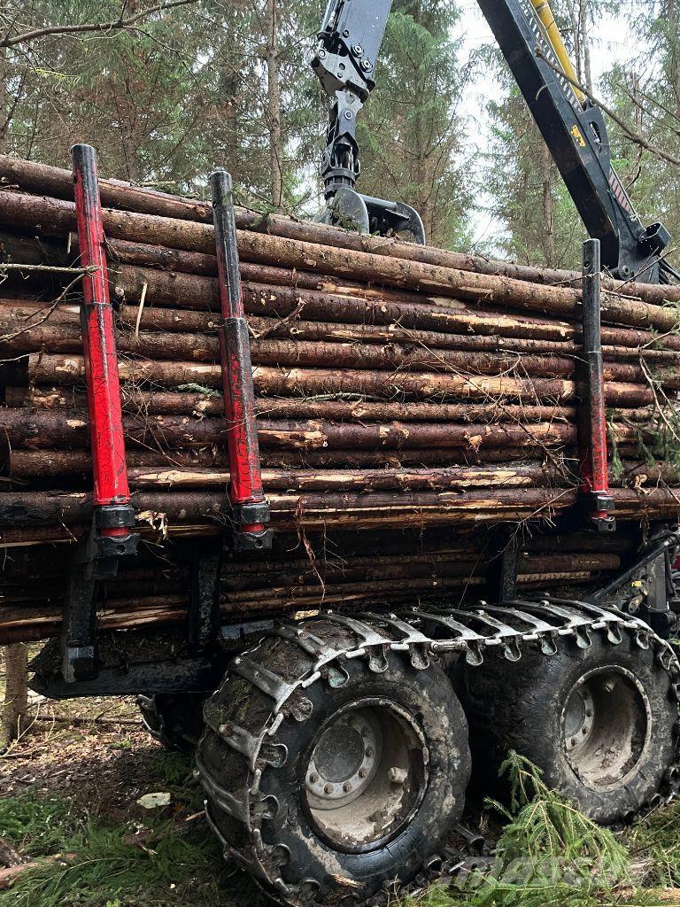 Komatsu 845 集運機