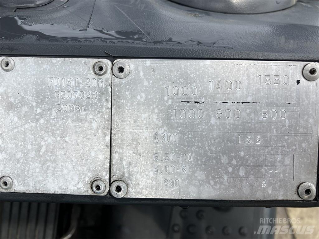 Komatsu fd15t 20R 柴油卡車