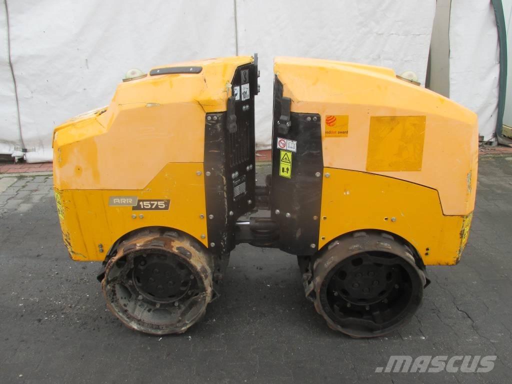 Ammann ARR 1575 雙輪滾壓機