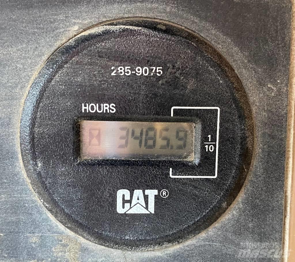 CAT D 11 N 履帶推土機