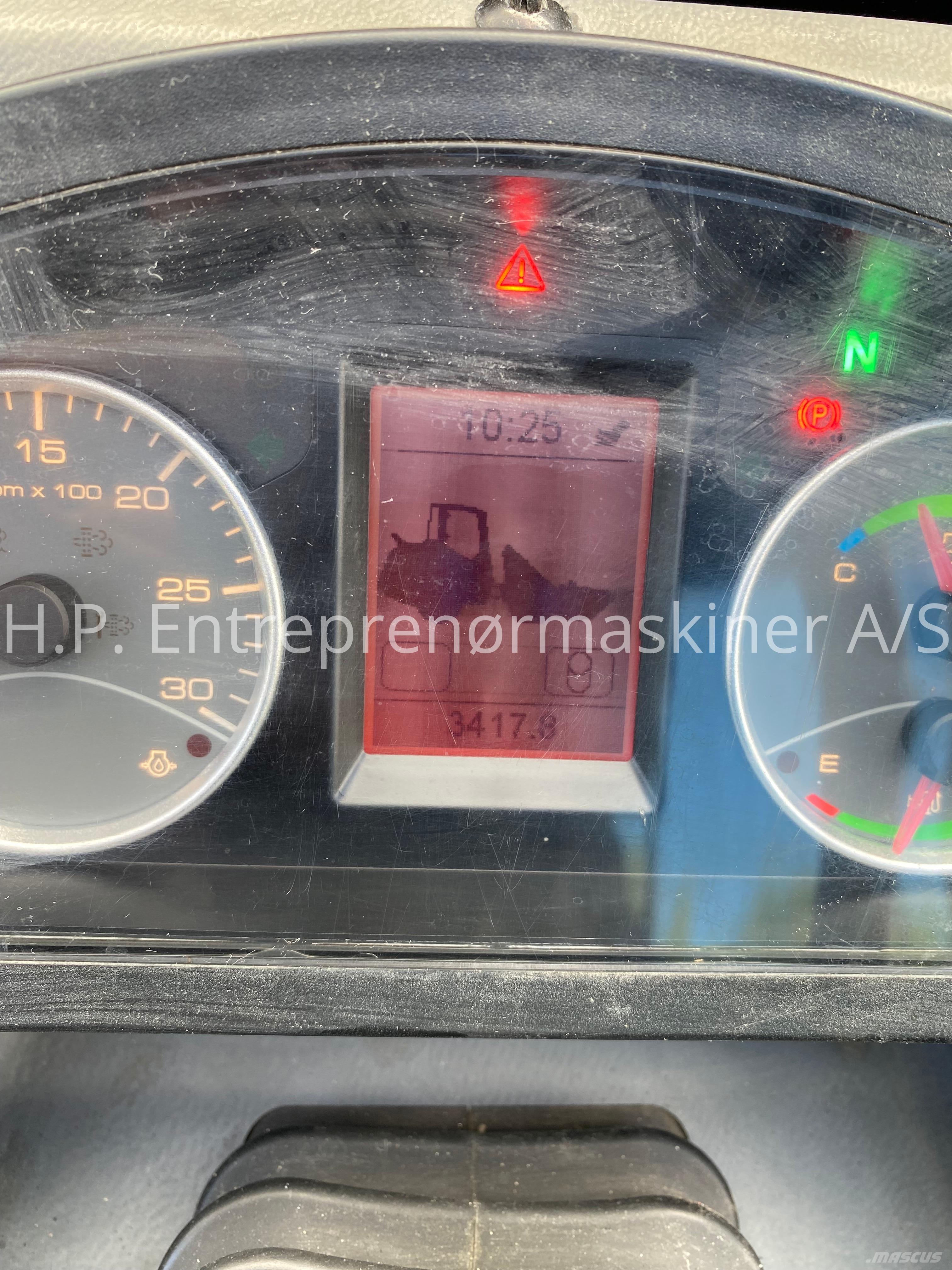 Hitachi ZW 75-6 輪胎式裝載機