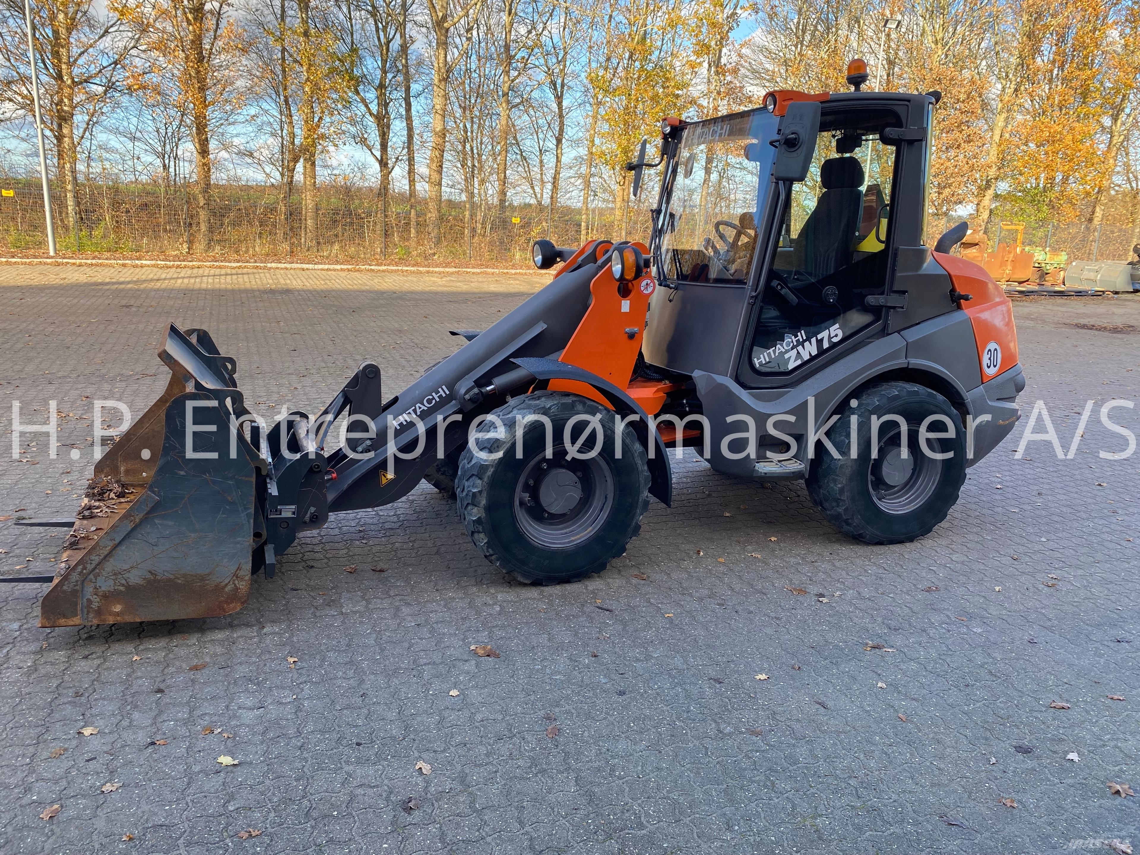 Hitachi ZW 75-6 輪胎式裝載機