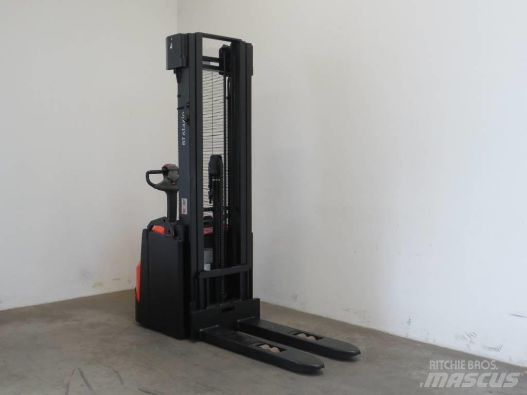 BT SWE 160 行走控制式堆積機