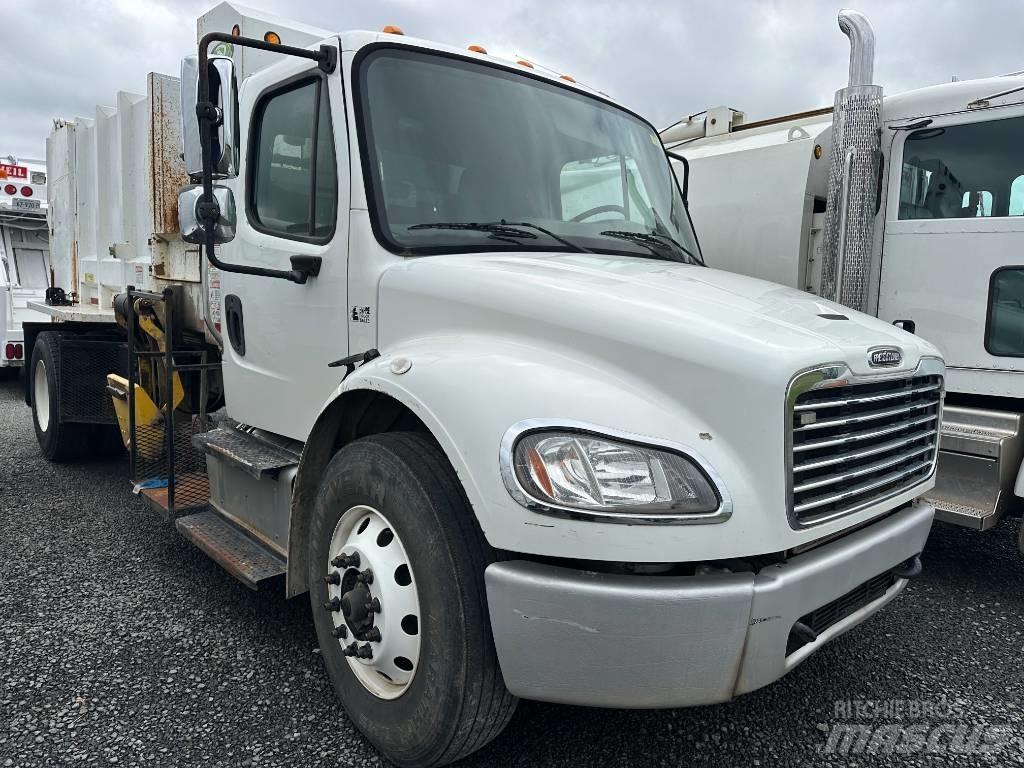 Freightliner M2 垃圾車