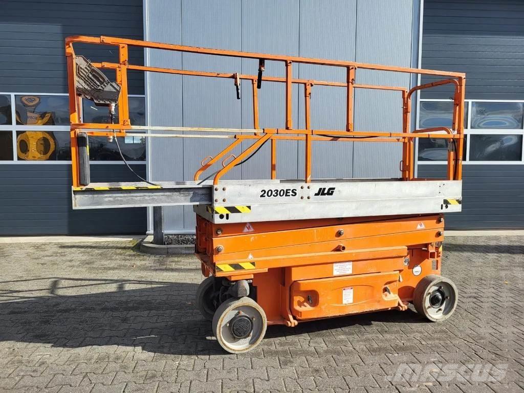 JLG 2030ES 剪式升降機