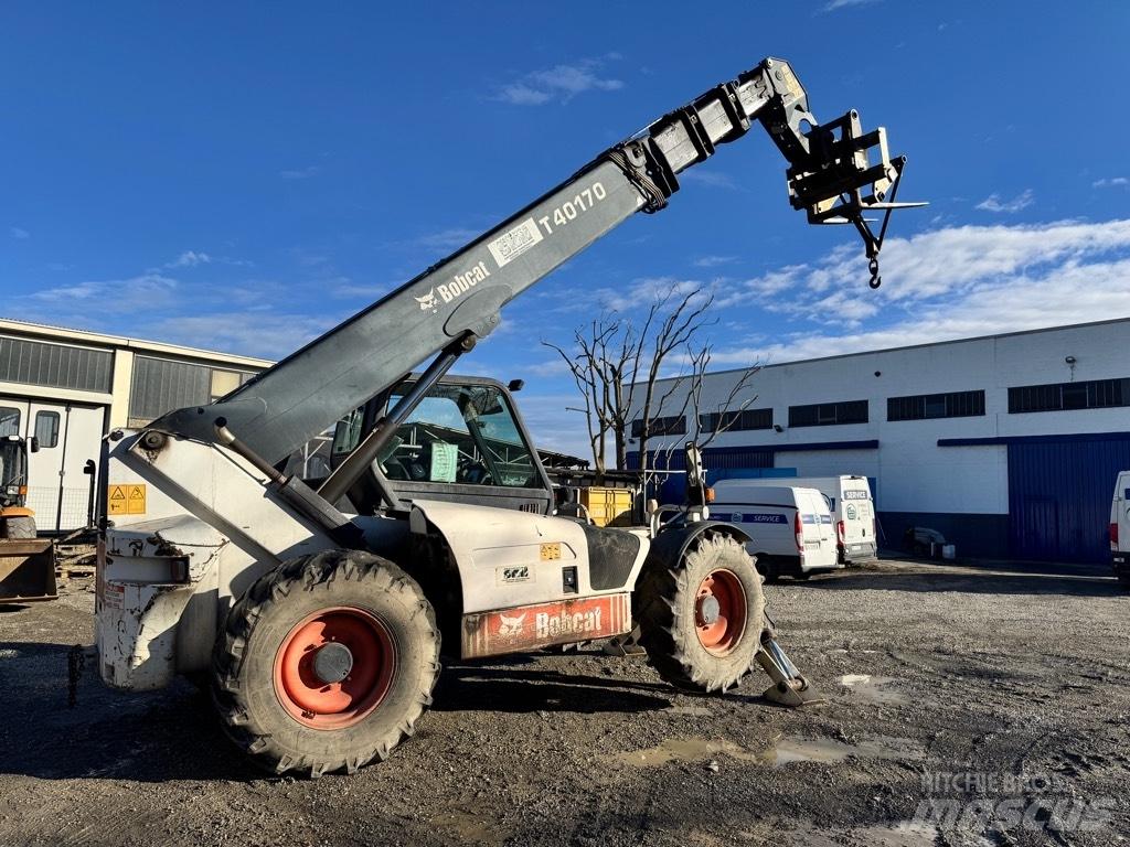 Bobcat T 40.170 伸縮臂操作車