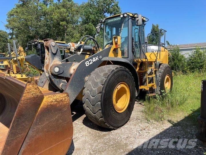 John Deere 824K-II 輪胎式裝載機