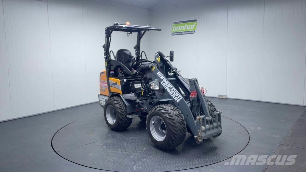 GiANT G2300 HD 輪胎式裝載機