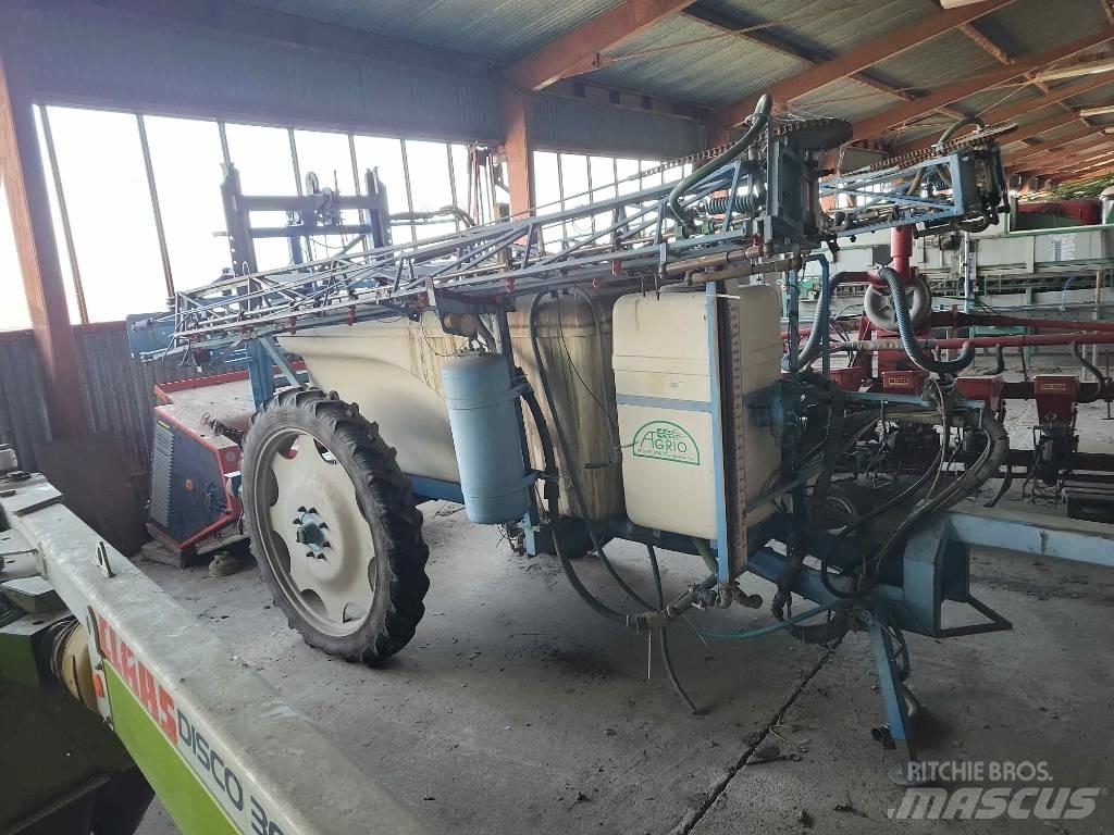 Agrio Napa 2500 牽引式噴霧機