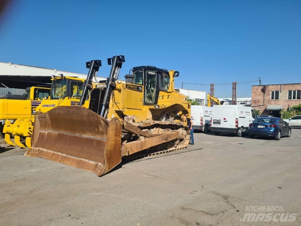 CAT D8R 履帶推土機