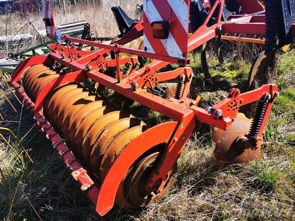 Horsch Terrano 3 FX 中耕管理機