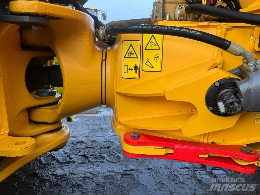 Volvo A 30 G 鉸接式起吊車