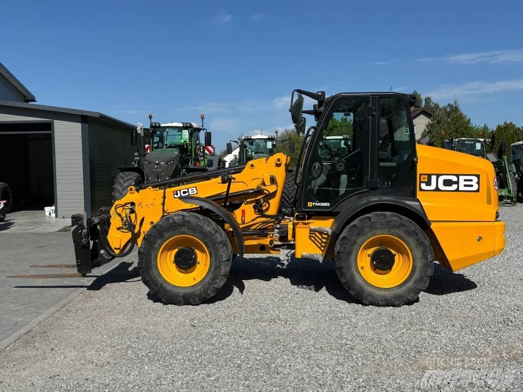 JCB TM 320 農業用伸縮臂裝載機