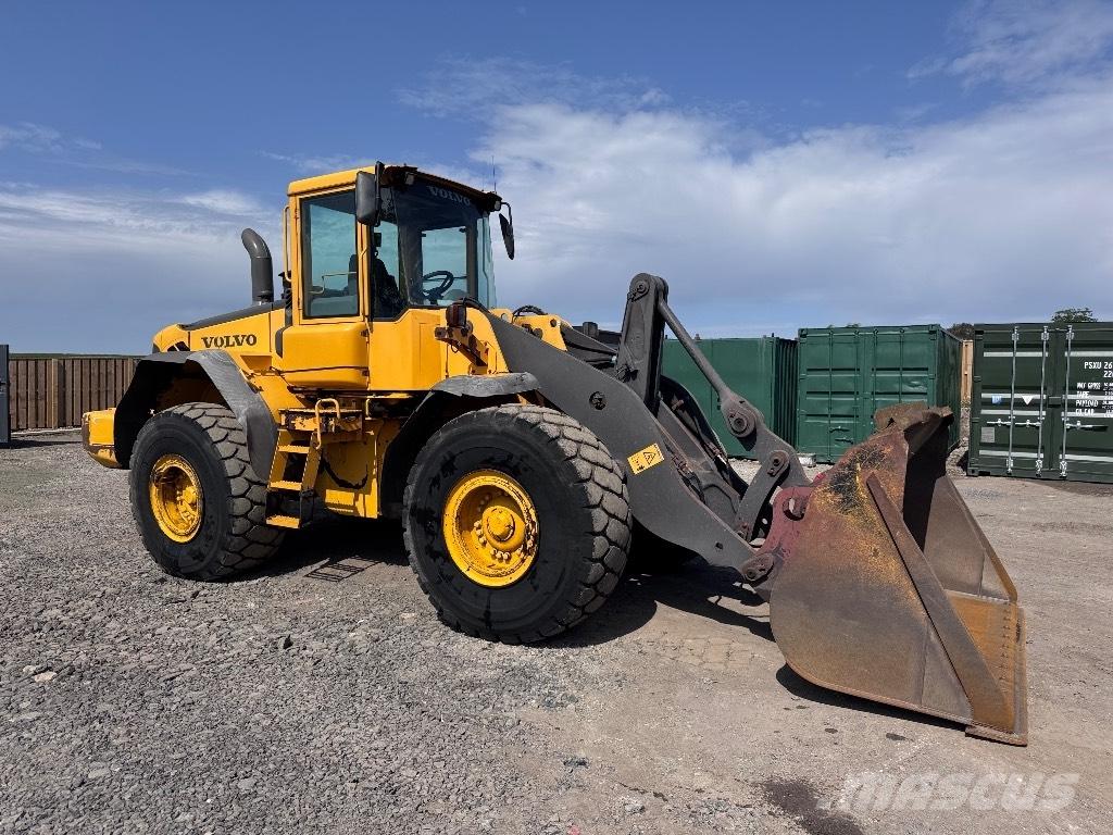Volvo L 120 E 輪胎式裝載機