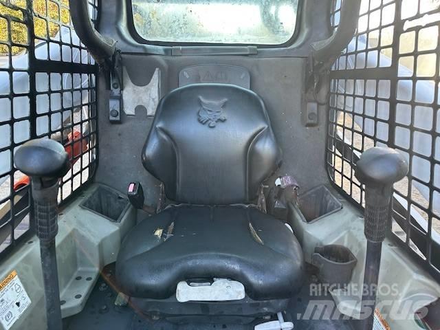 Bobcat T 590 滑移轉向裝載機
