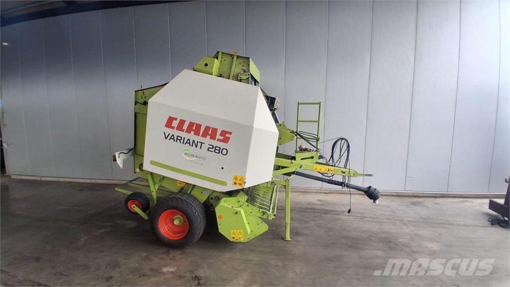 CLAAS Variant 280 圓型牧草打包機