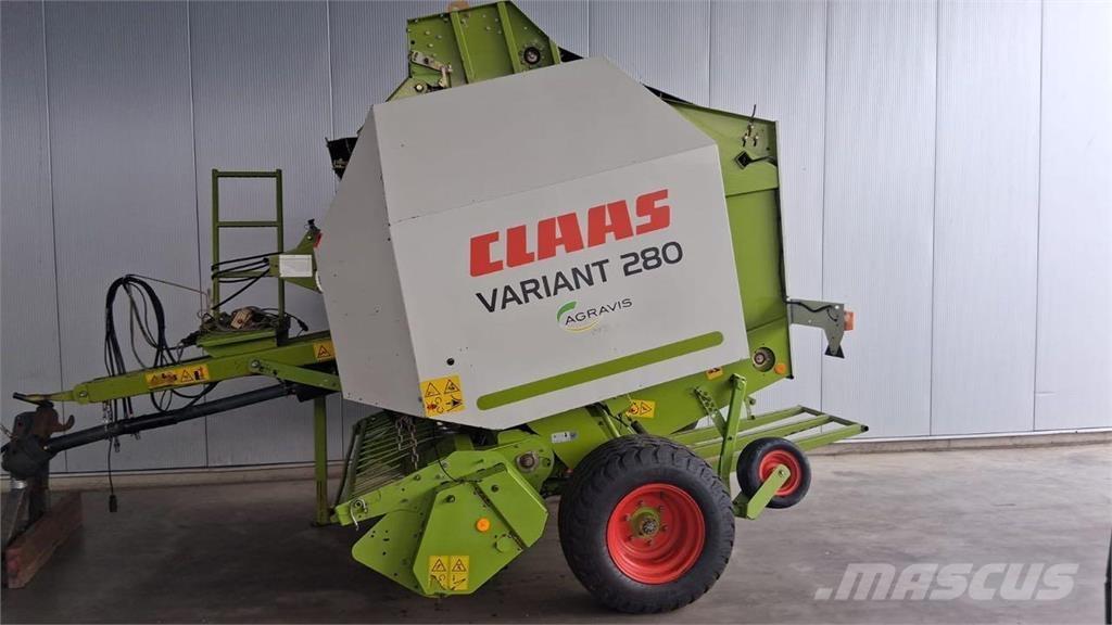 CLAAS Variant 280 圓型牧草打包機