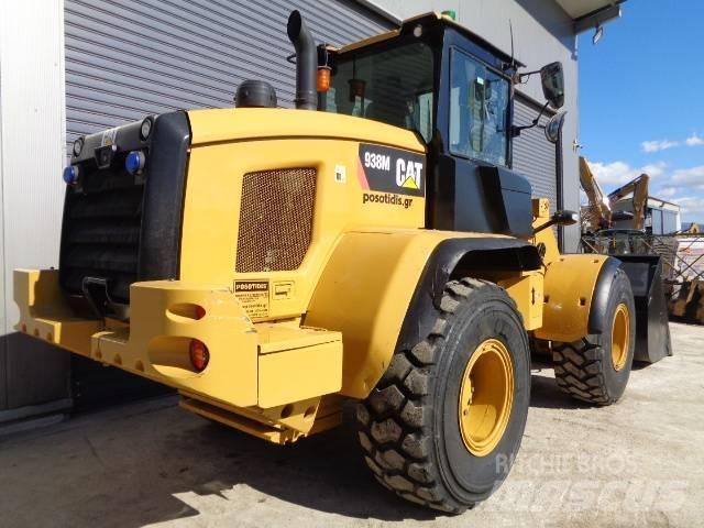 CAT 938M 輪胎式裝載機