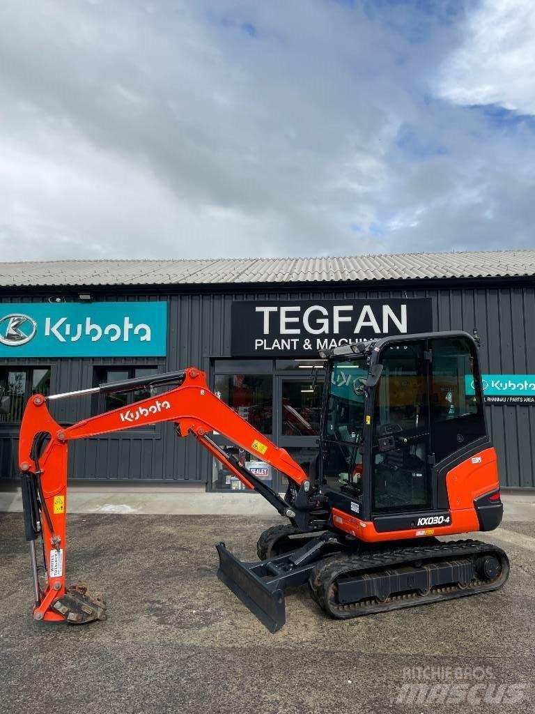 Kubota KX 030-4 小型挖土機/掘鑿機<7t(小型挖掘機)